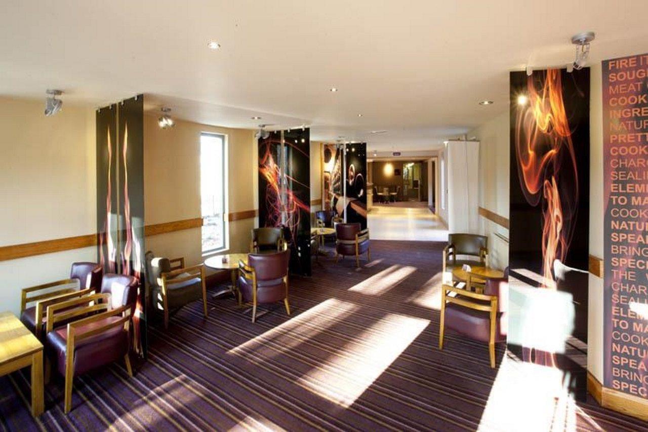 Premier Inn Inverness West Buitenkant foto
